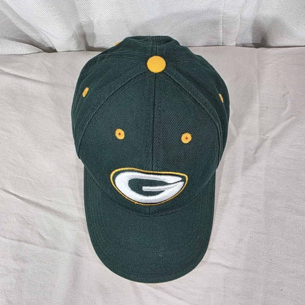 NFL Team Apparel Youth Green Bay Packers Adjustable Hat